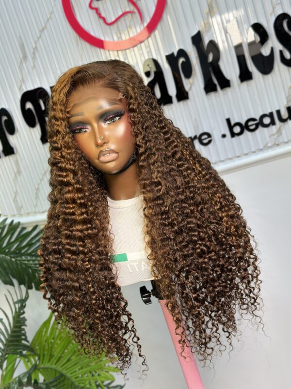 VIRGIN PISSY CURLS - Image 2
